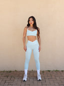 Sports bra with crisscross back and matching leggings — DWEGO