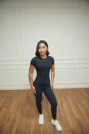 Women's body-fit active two-piece set, colour option — DWEGO