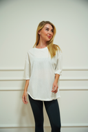Women's featherlight oversized tee, colour option — DWEGO